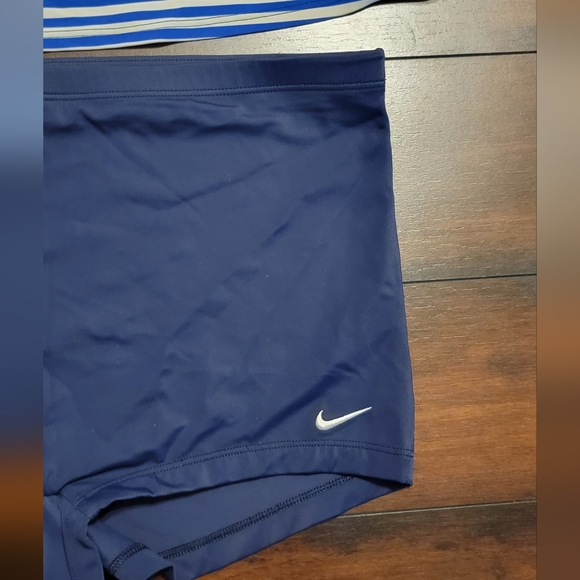 Nike 2 Piece Blue/White Tankini Swim Set - Picture 2 of 6
